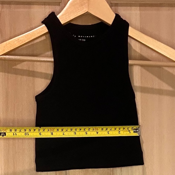 Free People Yoga Top - Picture 5 of 5